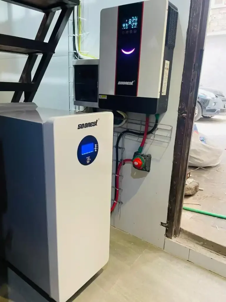 Voltage Chart Analysis for Solar Batteries in Off-Grid Applications