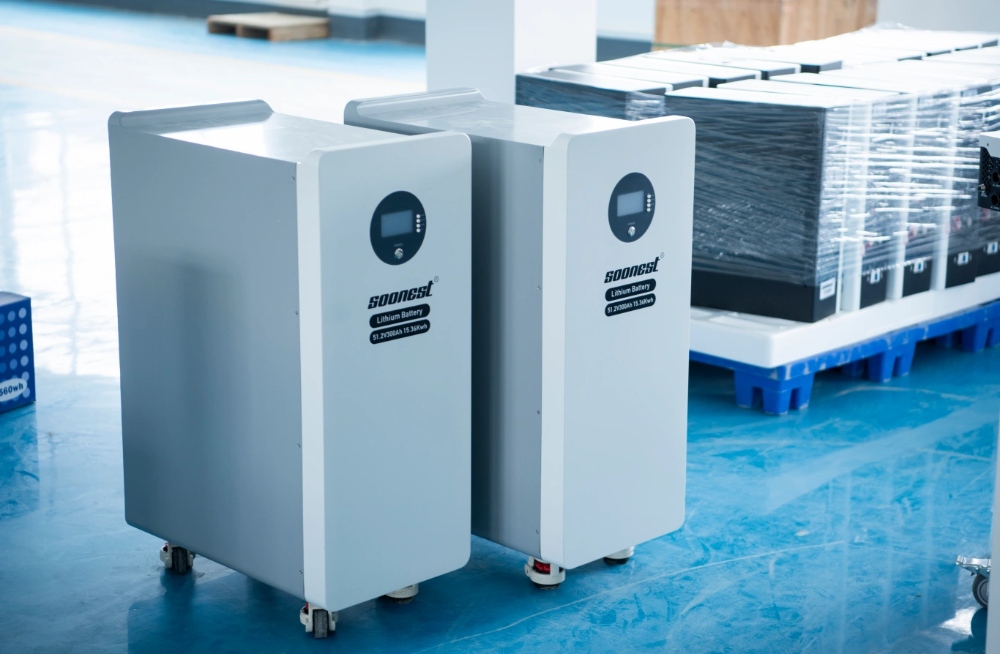 SOONEST Batería de iones de litio 48V 51.2V 100AH 200AH 500AH Lifepo4 5Kwh 15Kwh 20Kwh 30Kwh 17.5Kwh Batería de almacenamiento de energía alimentada por energía solar en el hogar